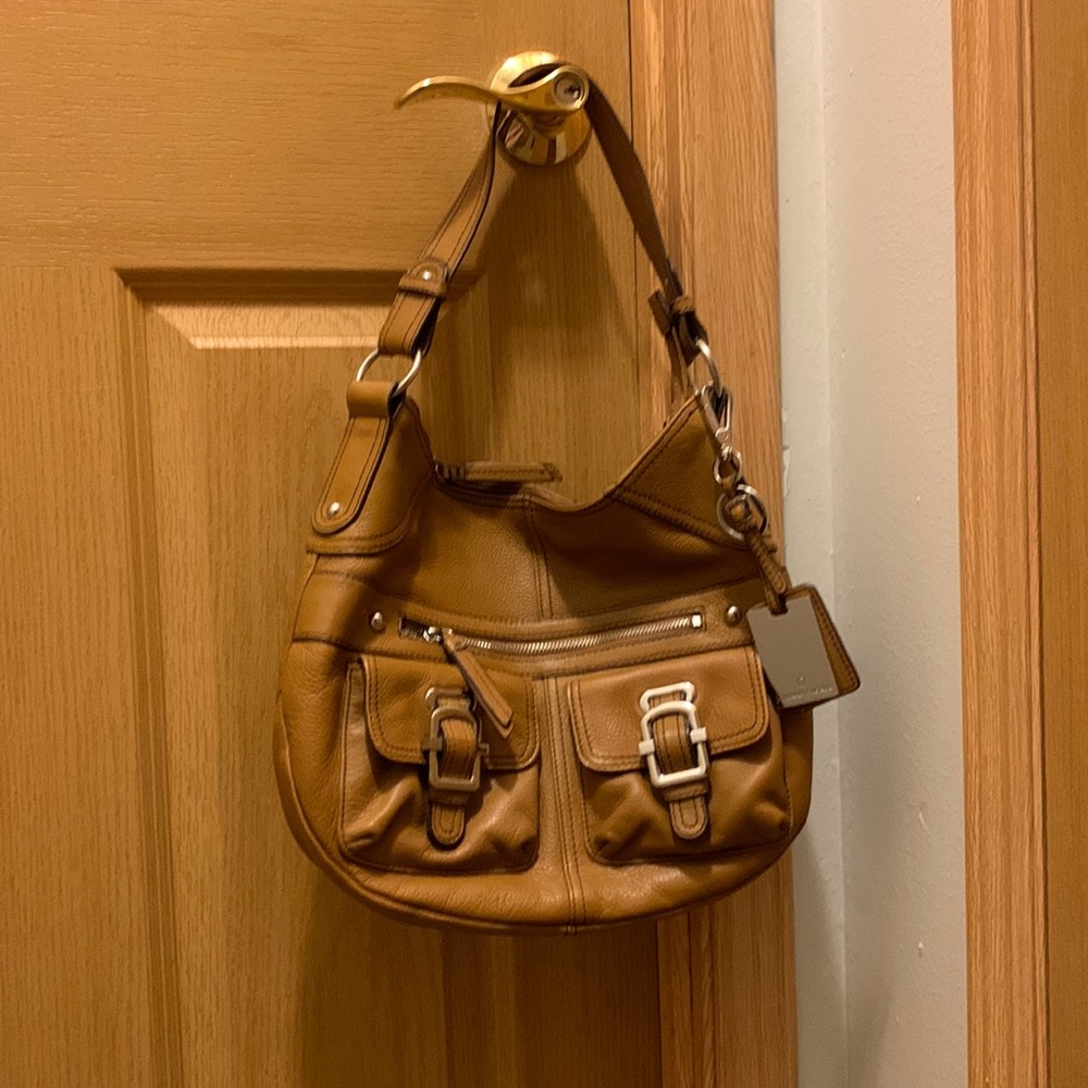 Beautiful Tan Leather Etienne Aigner Shoulder Bag